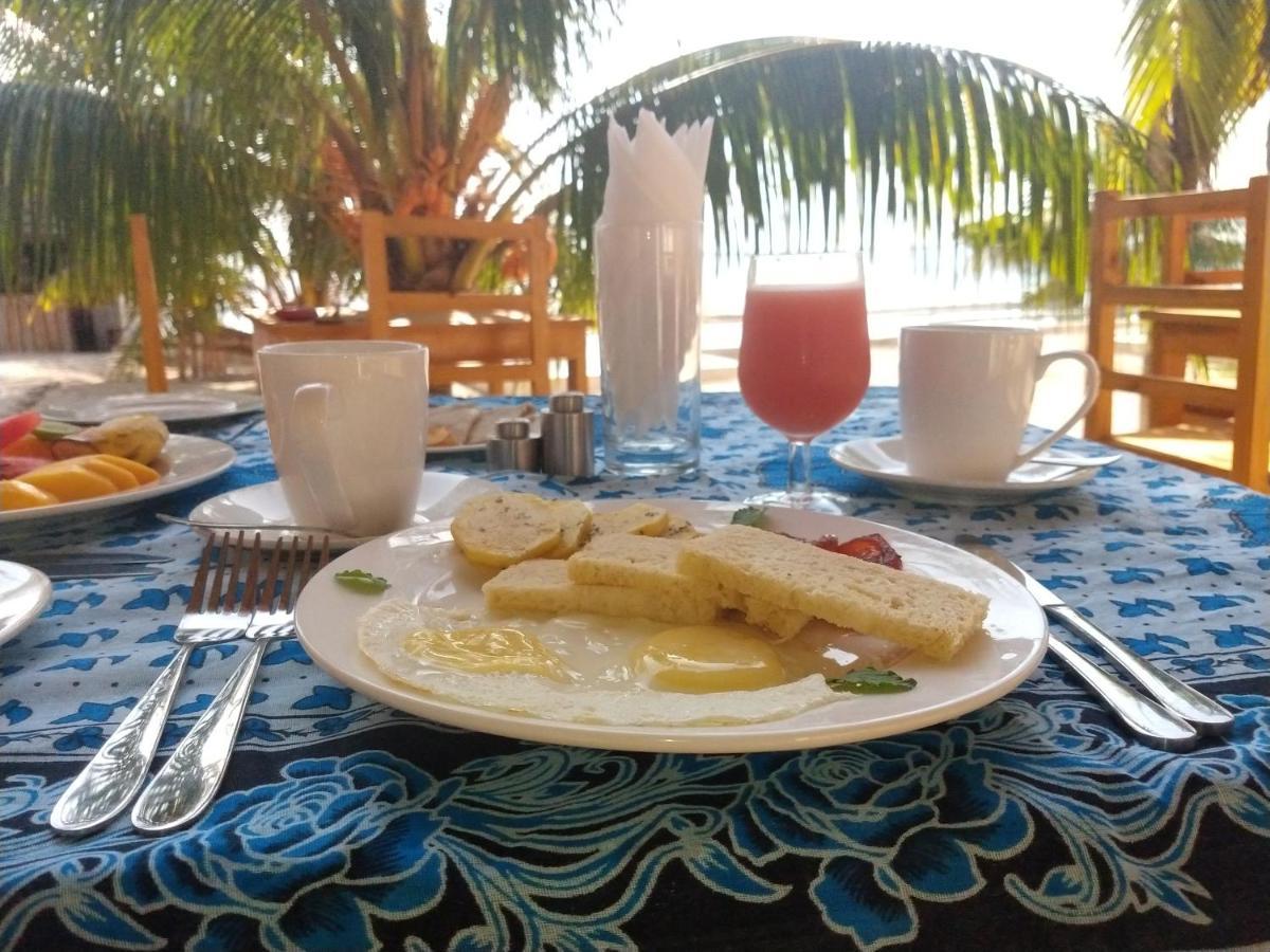 Uroa Beach Lodge Esterno foto