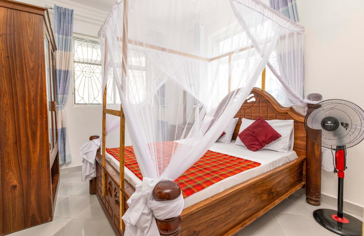 Uroa Beach Lodge Esterno foto