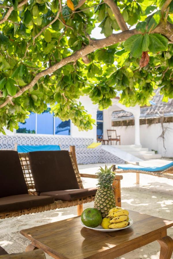 Uroa Beach Lodge Esterno foto